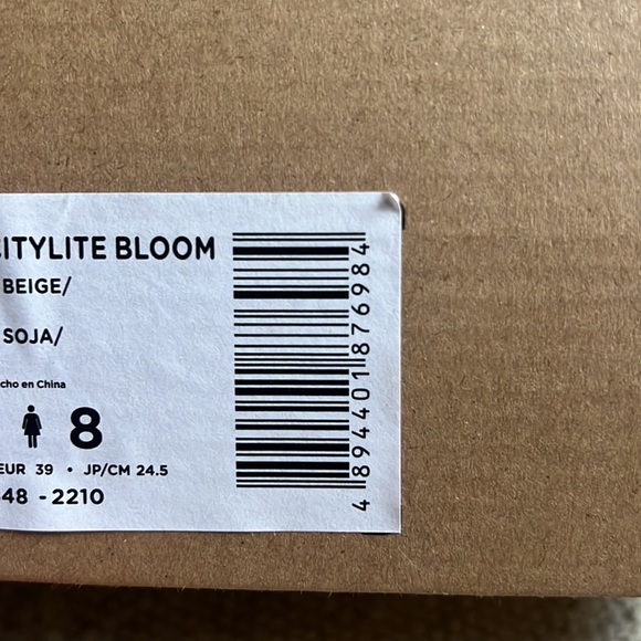 Native Fitzsimmons Winter Boot - Picture 8 of 8